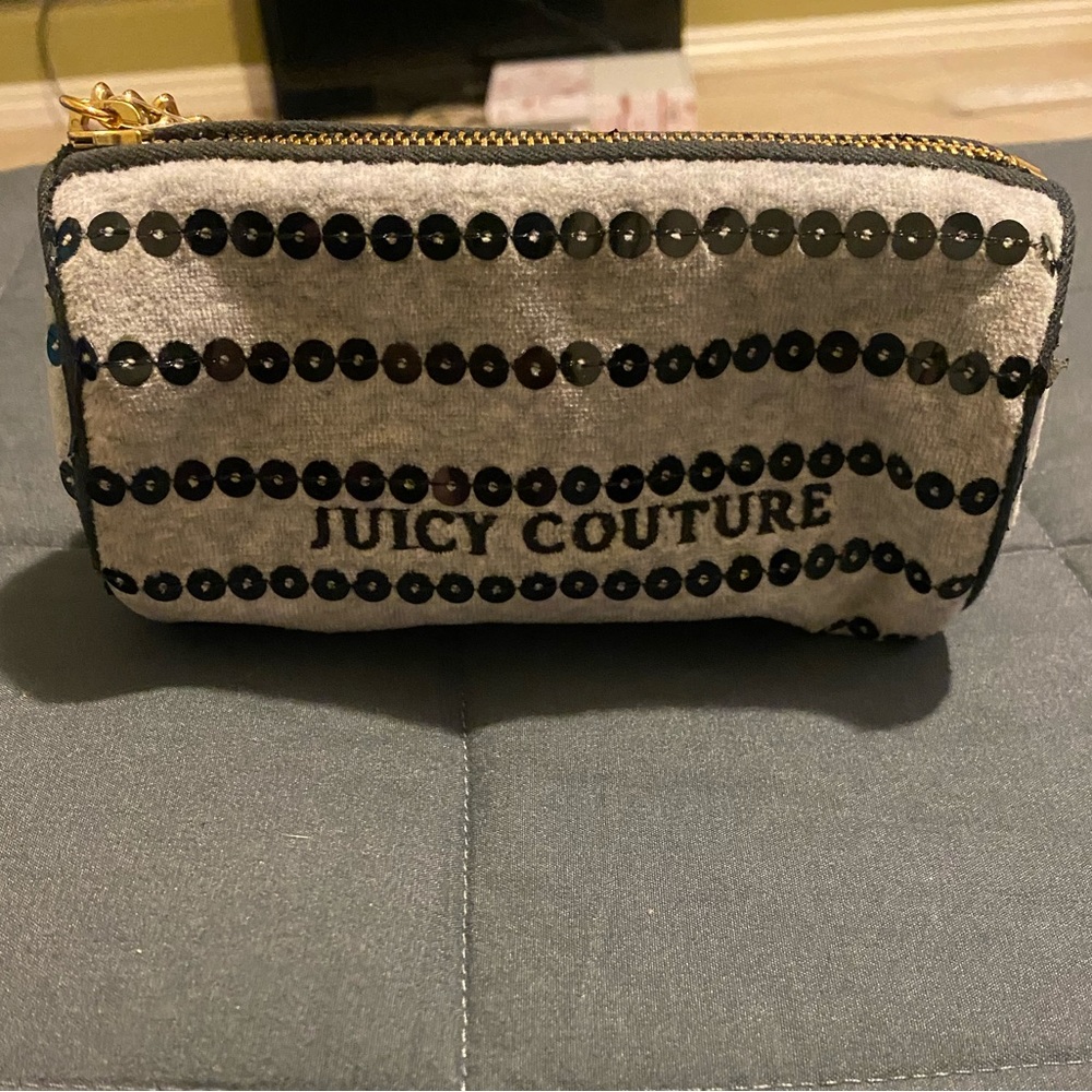 Juicy couture cosmetic bag